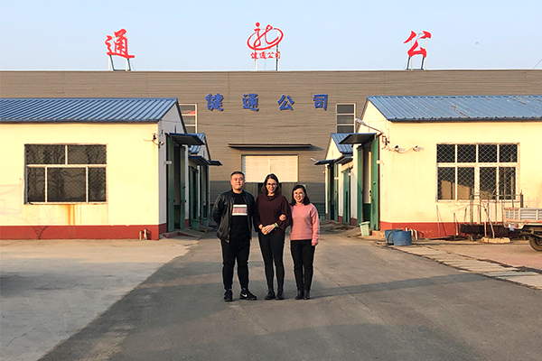美國(guó)客戶來健通公司實(shí)地考察合作